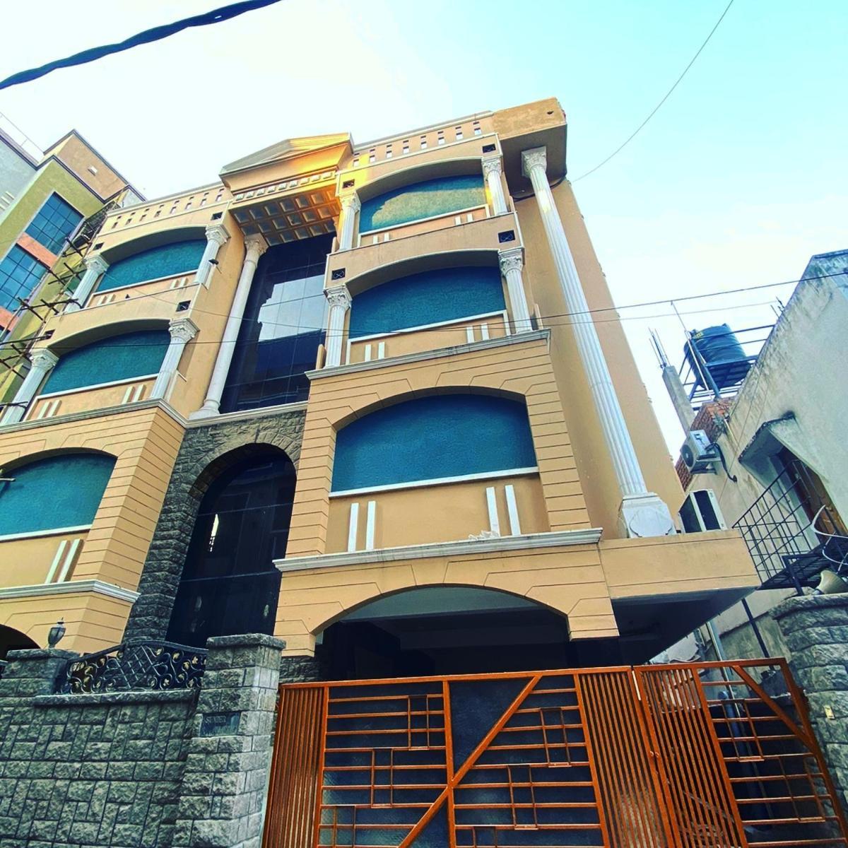Hotel Kp Suites Metro Hyderabad Exterior foto